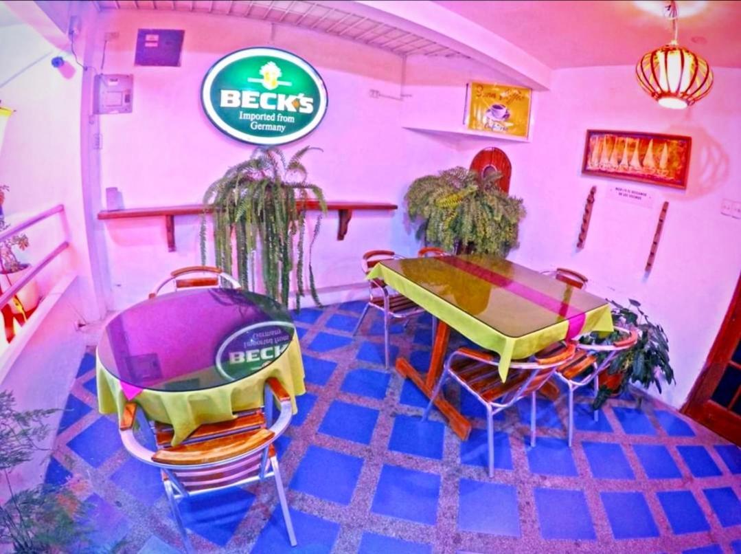 Hotel Cocos Salinas  Exterior photo
